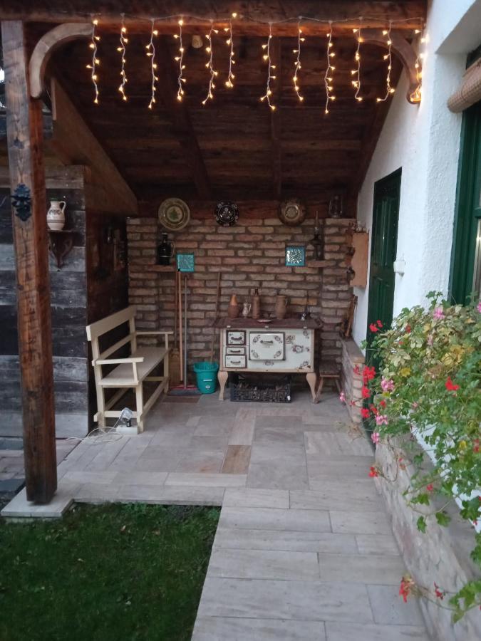 Veranda Vendégház Kismaros Exterior foto